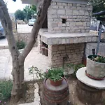 Afrodita Каштела
