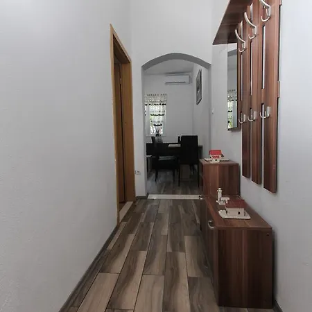 Afrodita Apartamento Kaštela