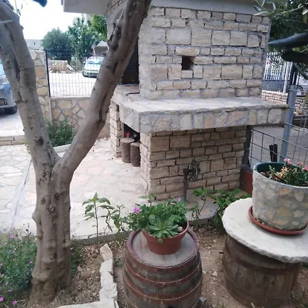 Afrodita Kastela